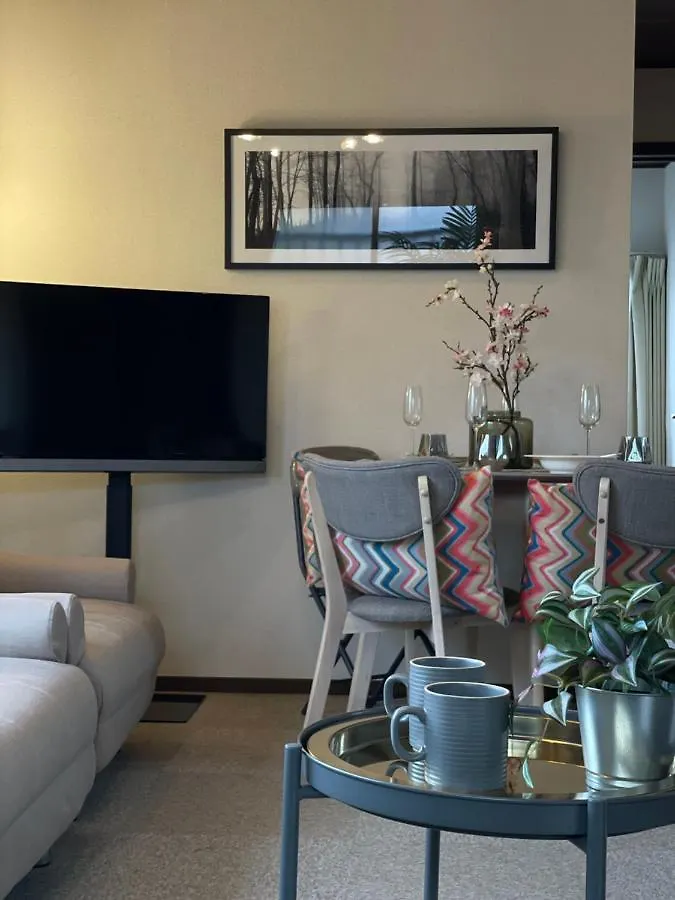 Best Shinjuku Modern Full-Furnished Family Size Apartment3 Only 2Min To Shinjuku By Train Tokyo Apartment